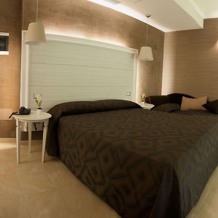 Hotel Fini Сан Джовани Ротондо Екстериор снимка