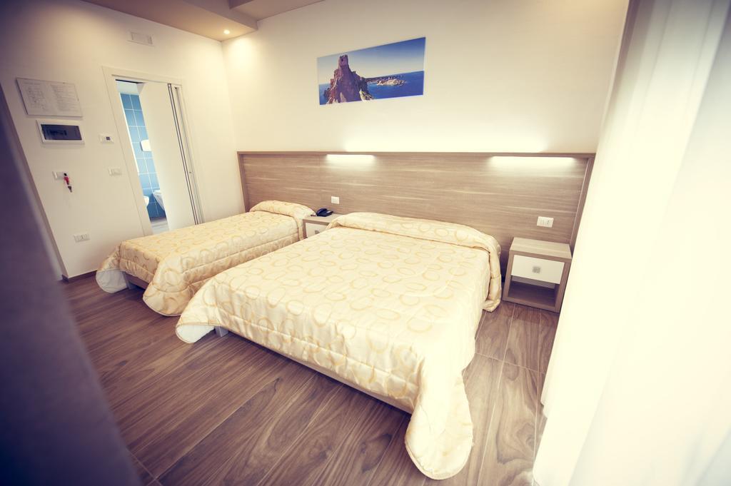 Hotel Fini Сан Джовани Ротондо Екстериор снимка